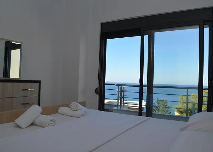 Sunset Tarraces Lägenhet *