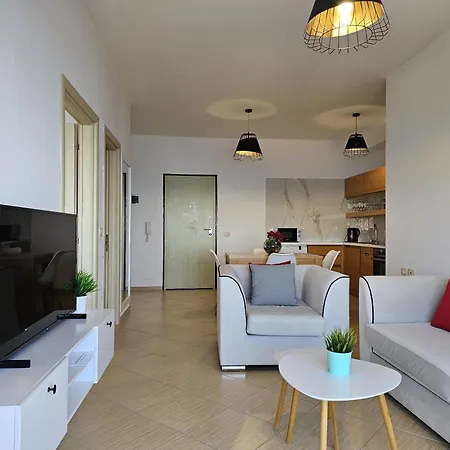 Sunset Tarraces 아파트 *