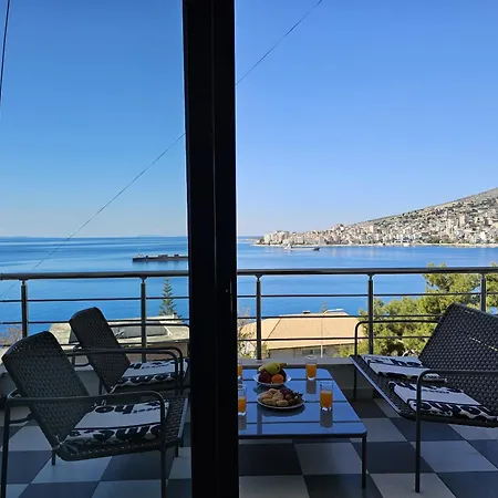 Sunset Tarraces 아파트 Sarandë