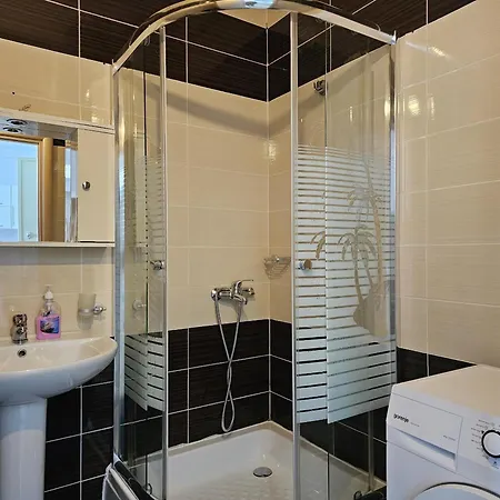 Sunset Tarraces Apartment *