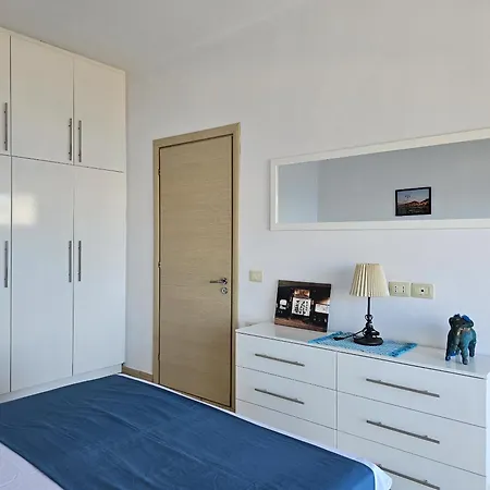 아파트 Sunset Tarraces *