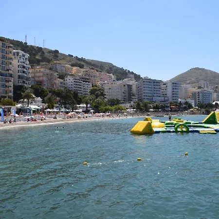 Sunset Tarraces Apartment